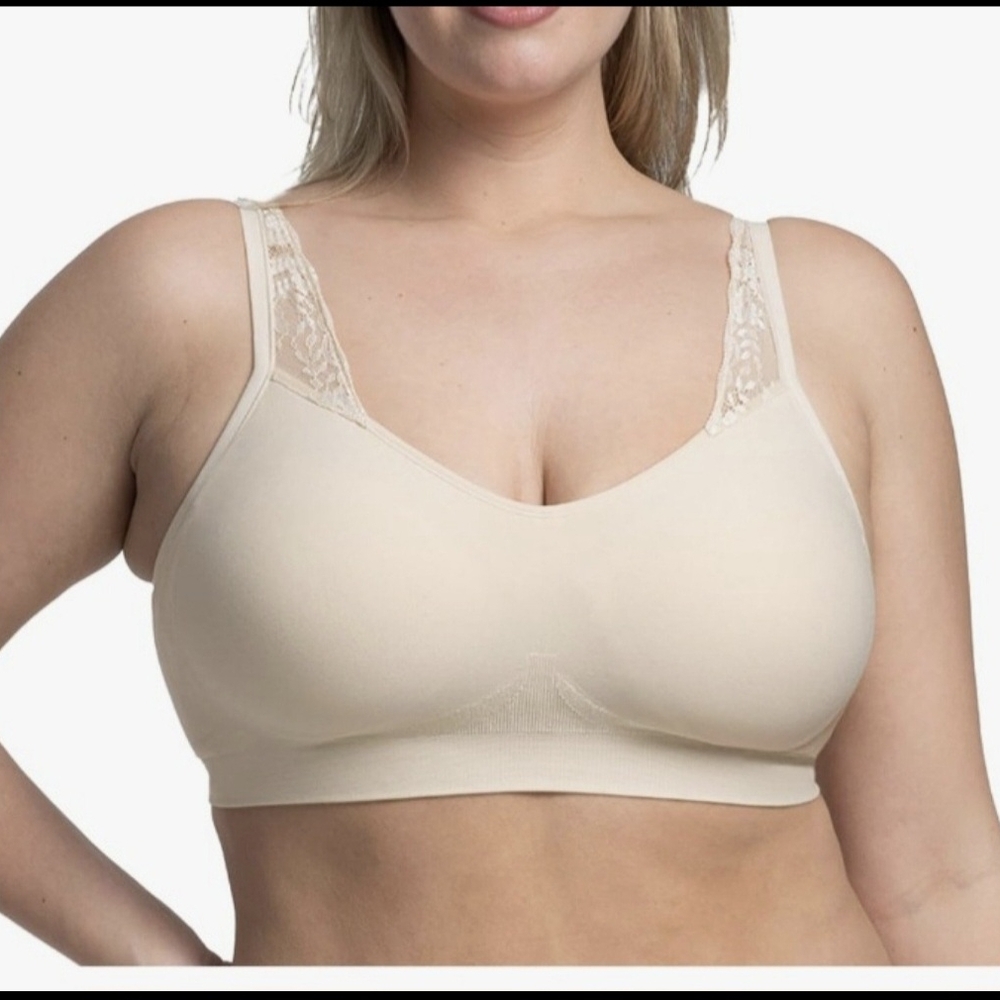 Underoutfit Comfort Shaping Bra Adjustable lace straps Small
